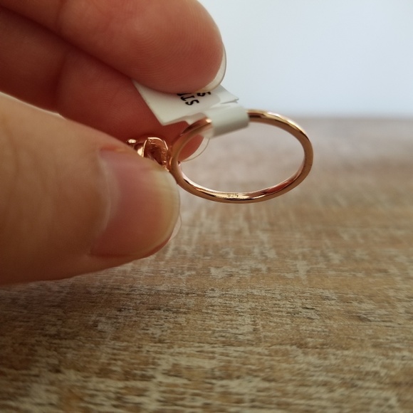 🔥ONLY 1🔥14kt Rose Gold 2CT Pear Solitaire Ring - Picture 5 of 6